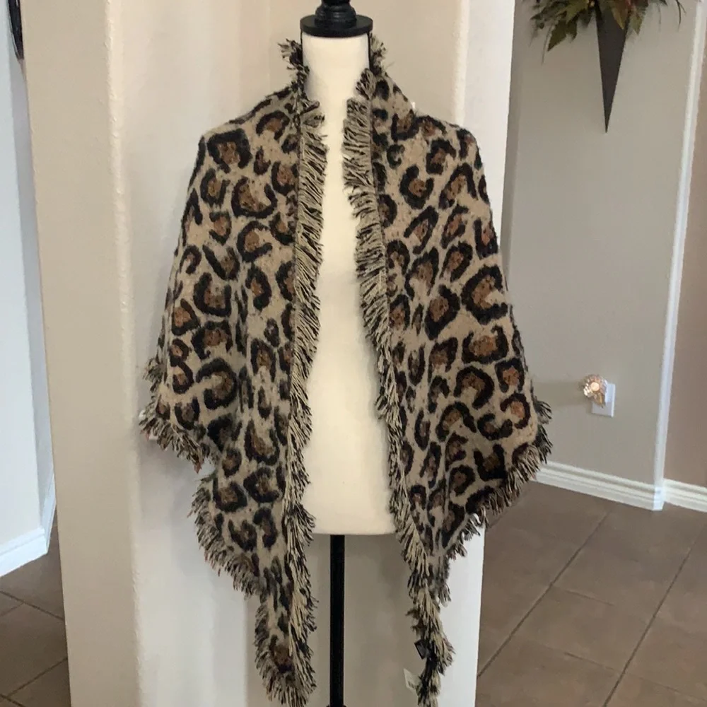Altar’d State Serengeti Leopard triangular scarf/wrap